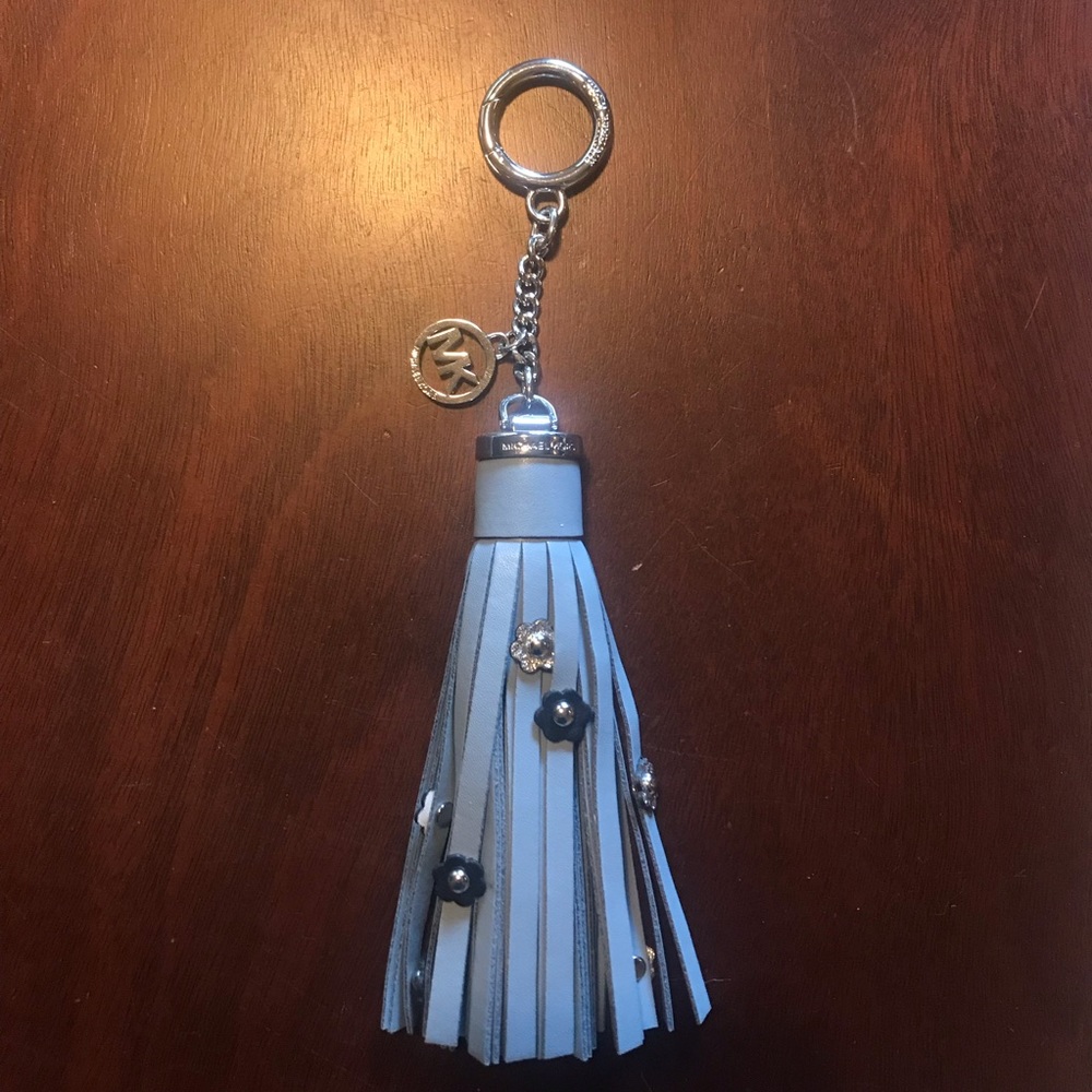 •Michael Kors• Fringe Keychain